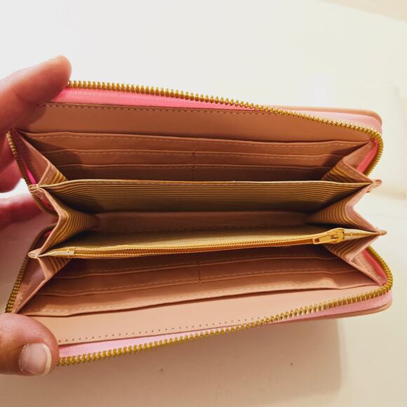 NWOT Fonmor Pink Cat Leather Wallet with Zipper - Picture 4 of 7